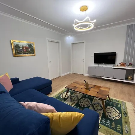 Chestnut Yard Apartment