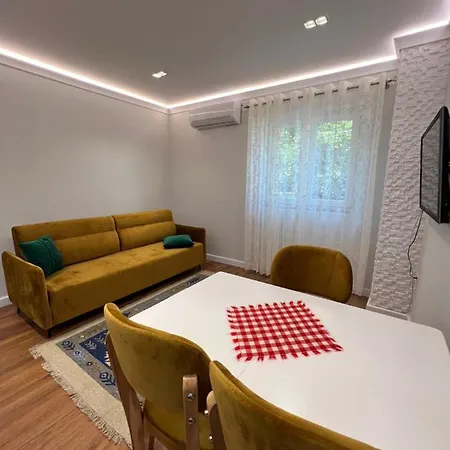 公寓 Chestnut Yard *