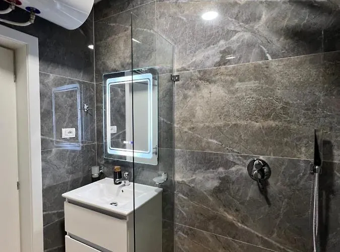 Chestnut Yard * Tirana